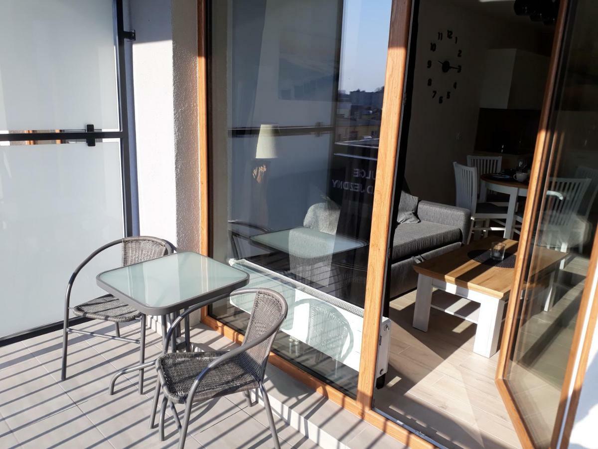 Apartament Oliwka Z Prywatnym Miejscem Postojowym Kolobrzeg Bagian luar foto